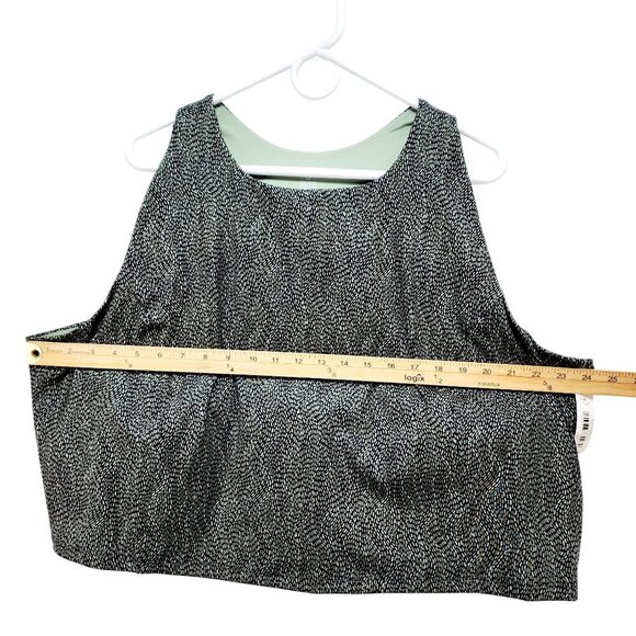 Womens Black  White Patterned Sports bra Lightweight Stretch Size 6X - Picture 4 of 11